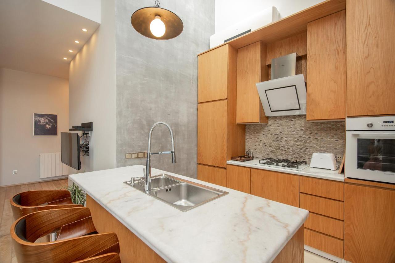 Luxury 4 Bedroom Apartment #1 In The City Center Of טביליסי מראה חיצוני תמונה