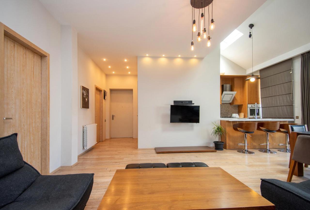 Luxury 4 Bedroom Apartment #1 In The City Center Of טביליסי מראה חיצוני תמונה