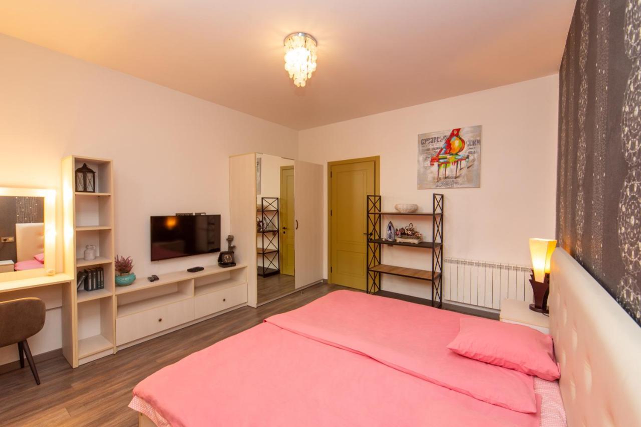 Luxury 4 Bedroom Apartment #1 In The City Center Of טביליסי מראה חיצוני תמונה