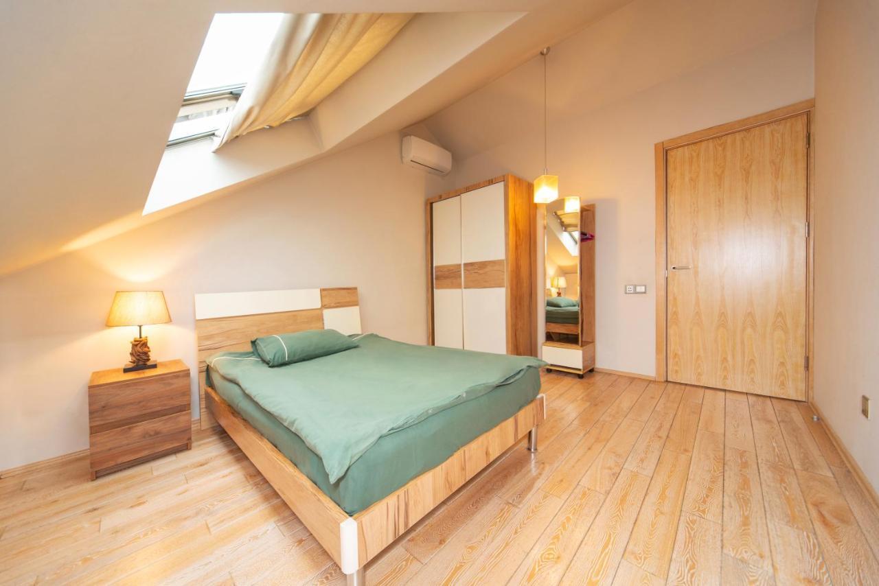 Luxury 4 Bedroom Apartment #1 In The City Center Of טביליסי מראה חיצוני תמונה