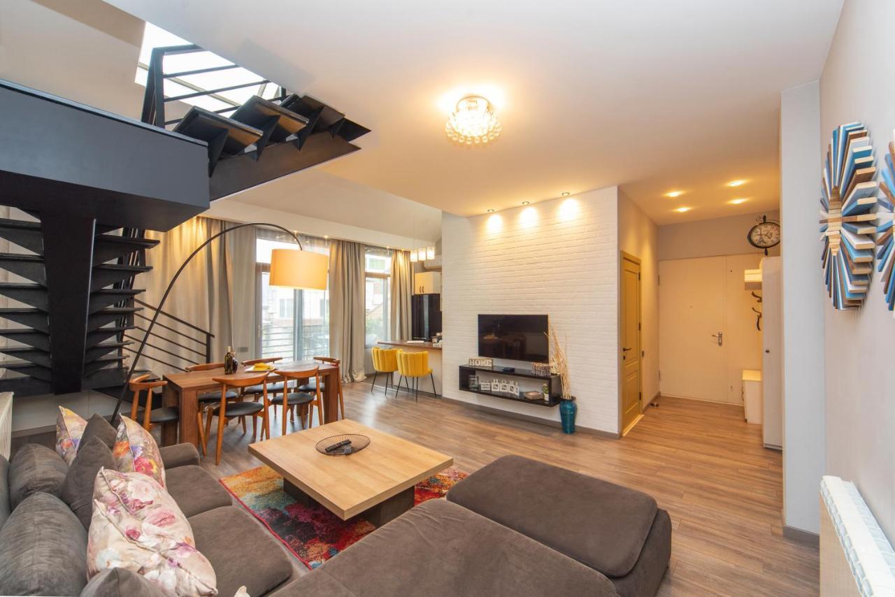 Luxury 4 Bedroom Apartment #1 In The City Center Of טביליסי מראה חיצוני תמונה